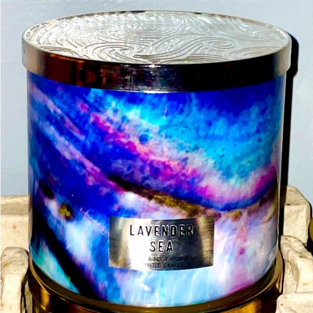 Bath and Body Works Lavender Sea 3 wick candle